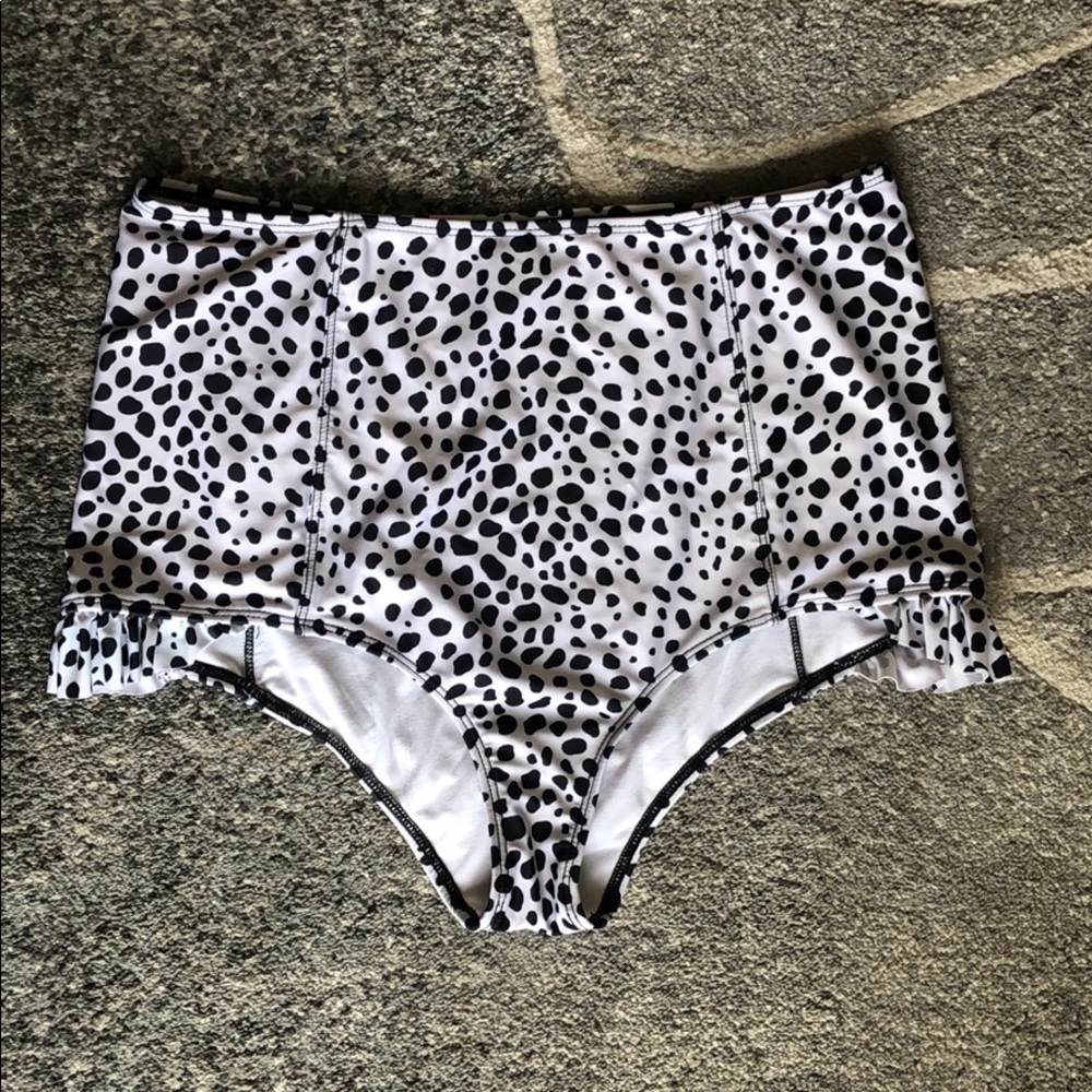 Kortni Jeane Swim bottoms